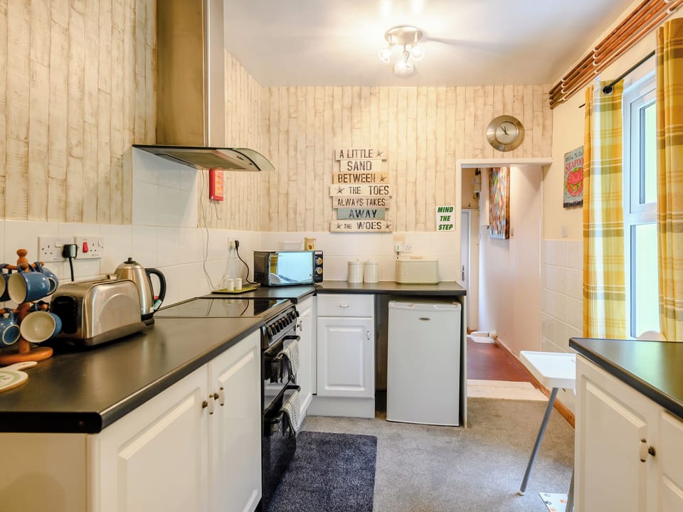 Kitchen | Hodges - Pier Gardens, Gorleston