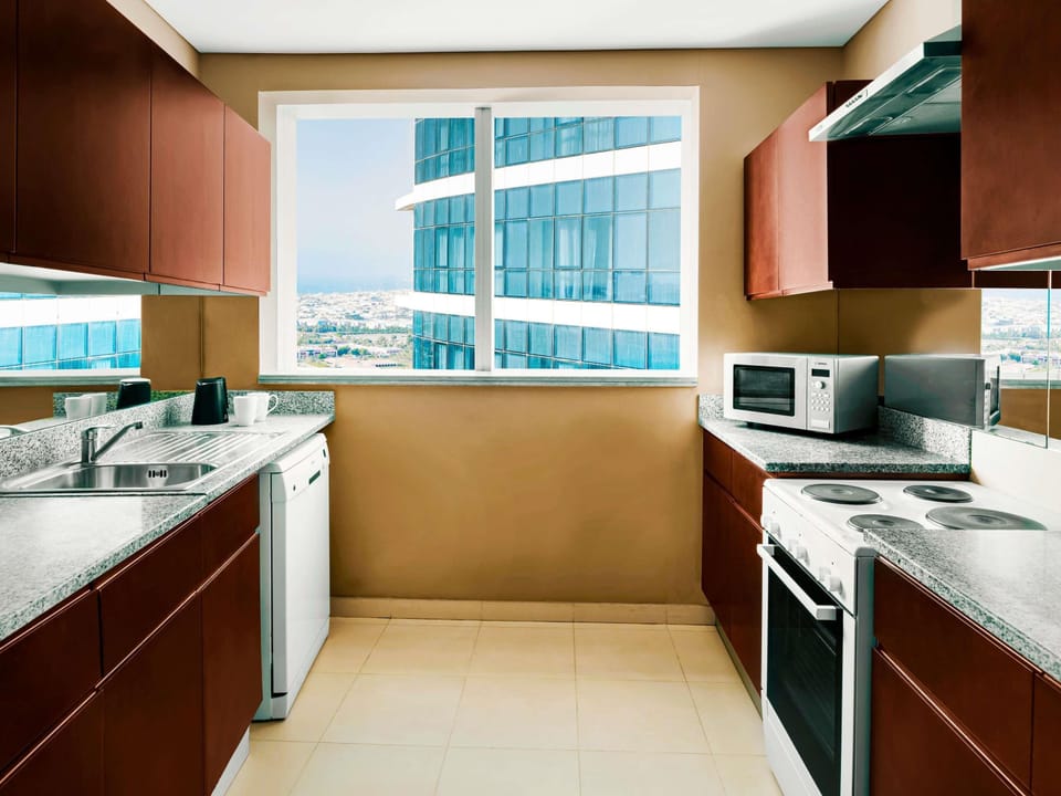 Suite, 2 Bedrooms | Minibar, in-room safe, desk, laptop workspace