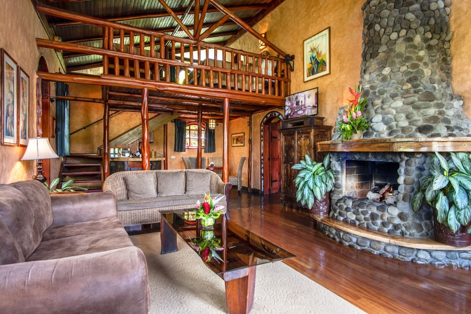 Monarch Villa | Private kitchen | Mini-fridge, coffee/tea maker