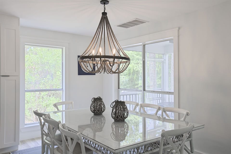 20-Pine-Cove-Dining
