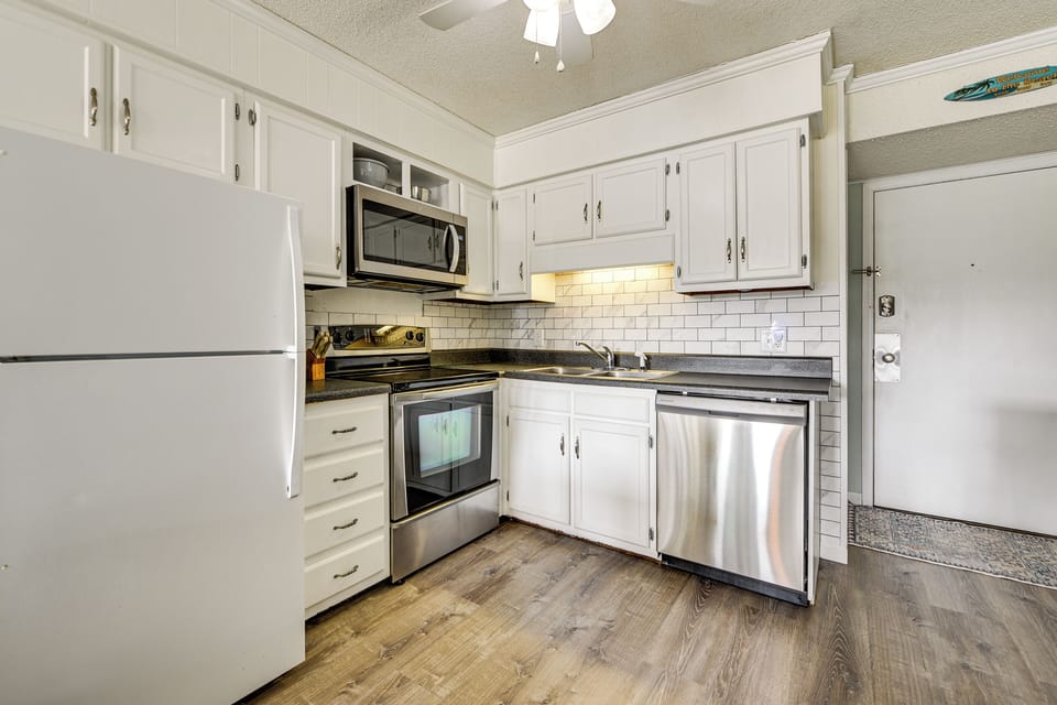 Kitchen | Blender | Coffee Maker | Cooking Basics