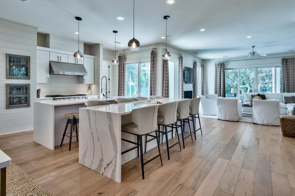First Floor: Kitchen