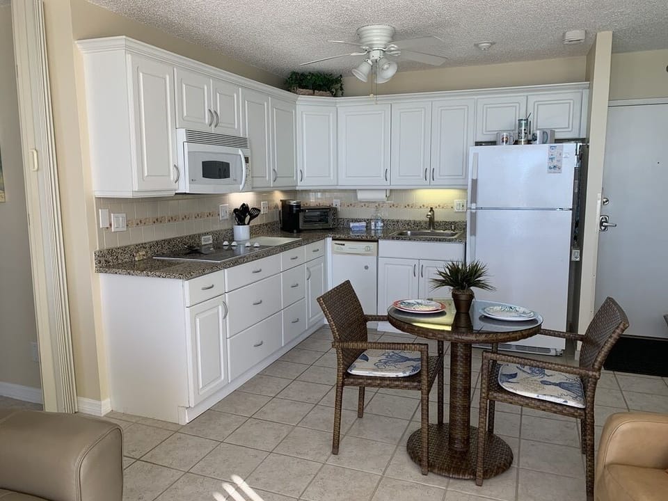 Upgraded kitchen with granite countertrops