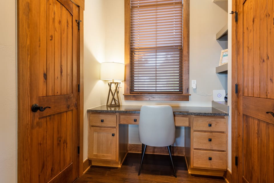 Office area is prefect for getting a little work done!