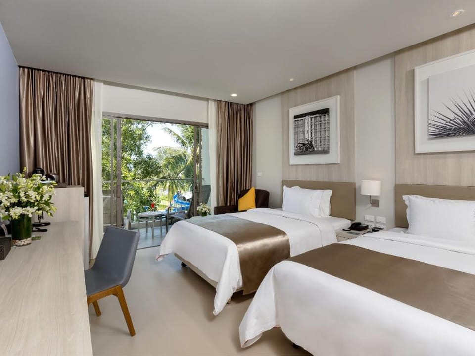 In-room safe, free WiFi