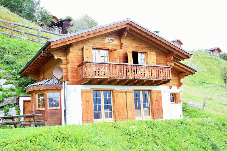 Chalet | Exterior