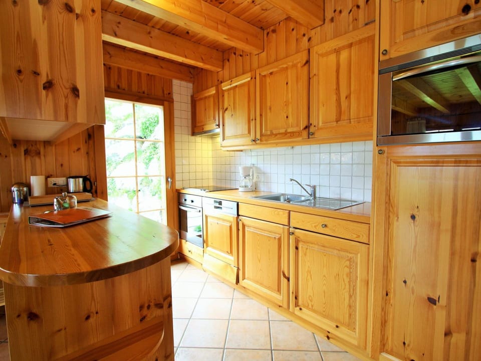 Chalet | Private kitchen | Highchair