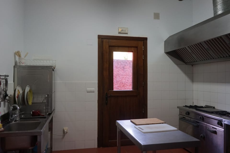 Microwave, oven, coffee/tea maker, cookware/dishes/utensils