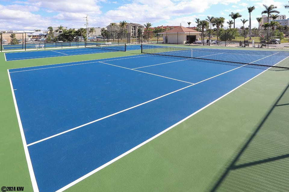 Brand NEW Har-Tru Tennis and Pickleball Courts