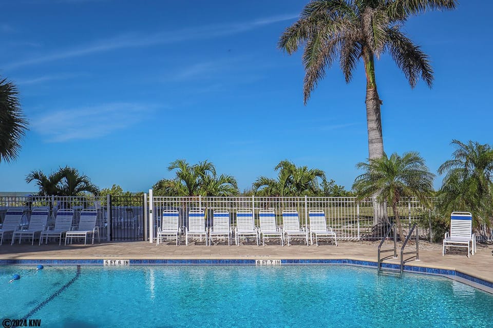 Beautiful Pool sits beachside