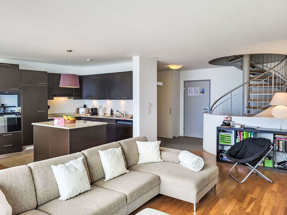 Furniture, Interior Design, Flooring, Couch, Floor, Ceiling, Room, Living Room, Apartment, Table