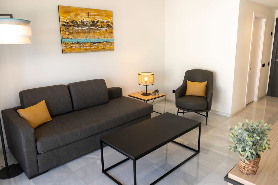 Suite, Sea View | Premium bedding, minibar, in-room safe, desk