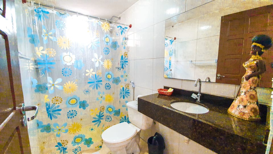 Shower, towels, soap, shampoo