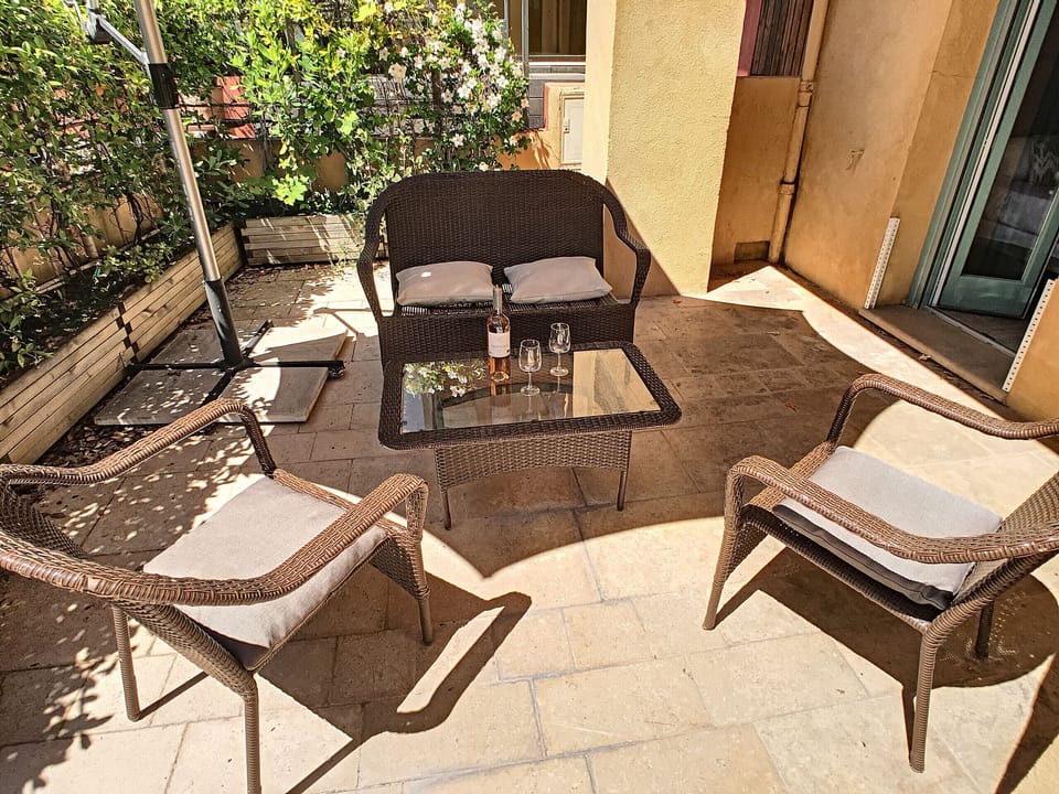 Terrace/patio