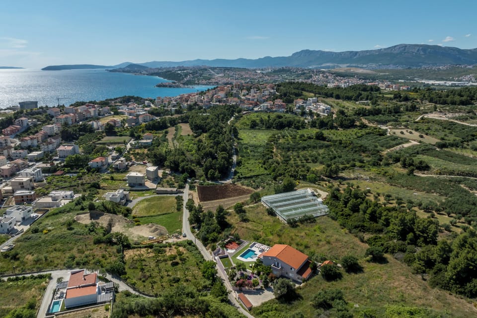 Enjoy breathtaking view to Adriatic Sea in privacy. 