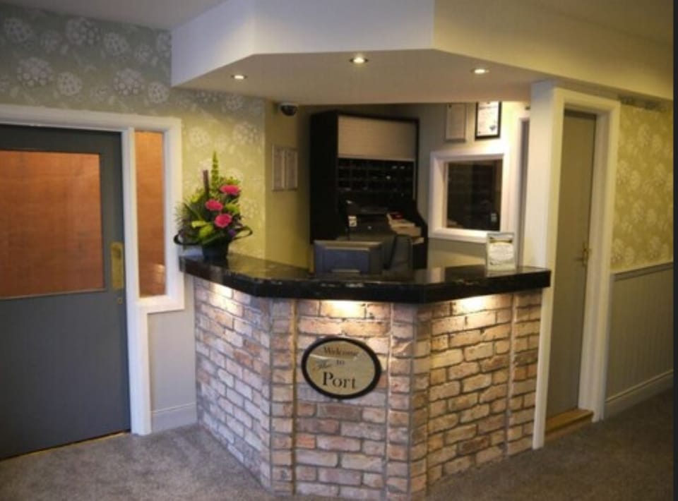 The Port Hotel Hotel in Portrush