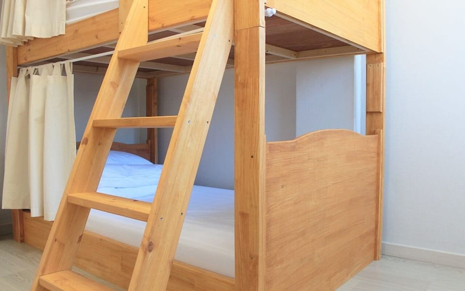 Shared Dormitory (2 Beds)