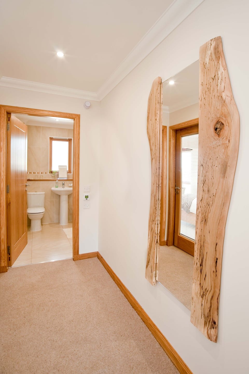 Deluxe Double Room | Individually decorated, individually furnished, desk, laptop workspace