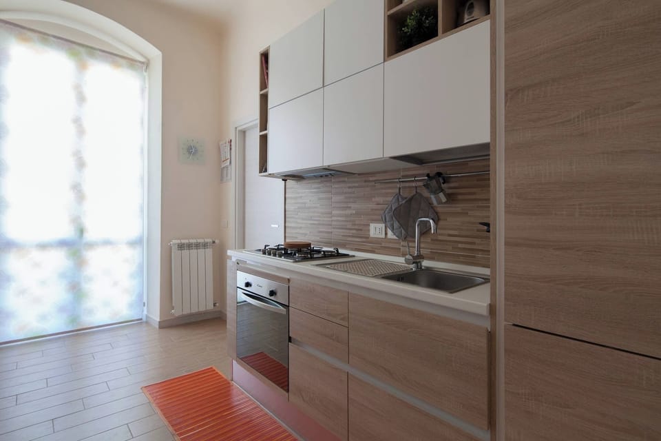 Apartment, 2 Bedrooms, Smoking, Balcony | Interior