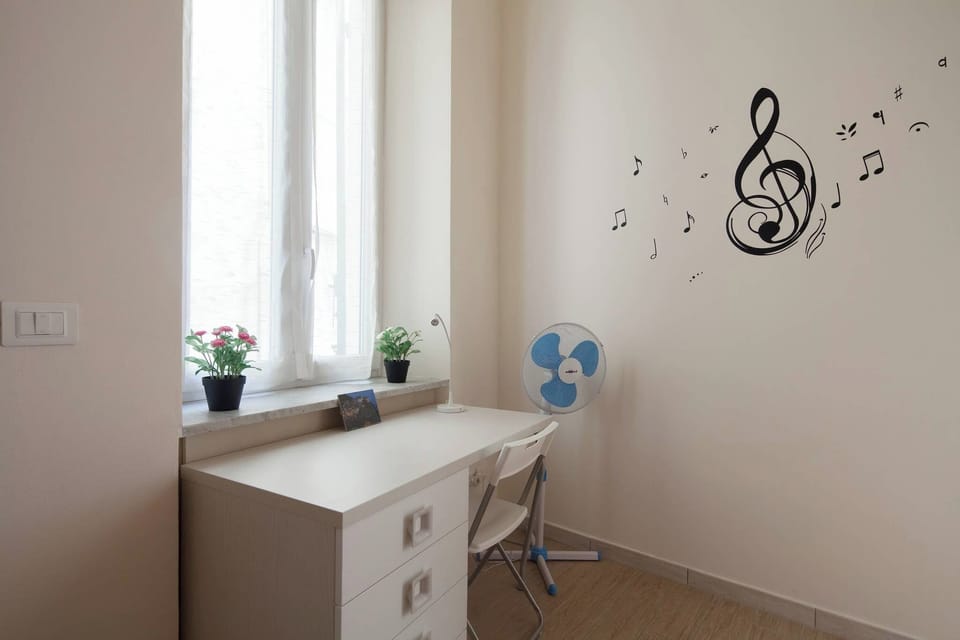 Apartment, 2 Bedrooms, Smoking, Balcony | 2 bedrooms, soundproofing, iron/ironing board, travel crib