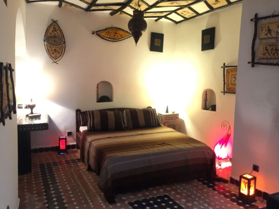 Comfort Double Room | In-room safe, free cribs/infant beds, free WiFi, bed sheets