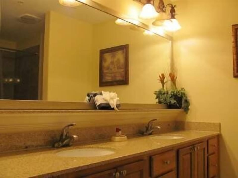 Condo, 2 Bedrooms | Bathroom