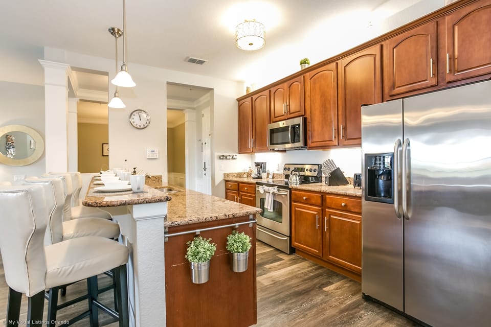 Condo, 3 Bedrooms | Private kitchen | Coffee/tea maker, fridge, oven, toaster