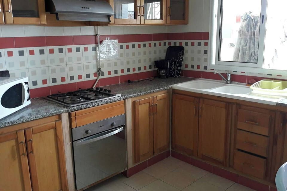 Apartment, 3 Bedrooms, Smoking, Balcony | Interior