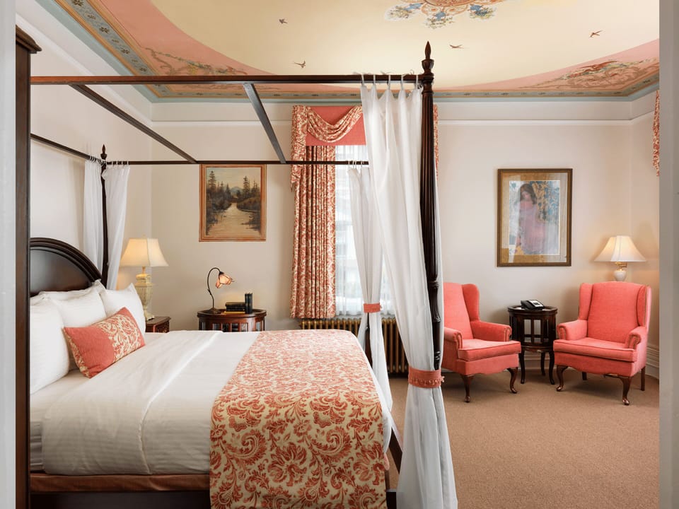 Executive Room | Premium bedding, individually decorated, individually furnished