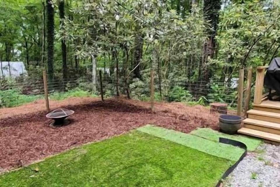 Side yard and outdoor fire pit 