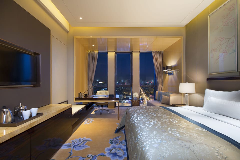 Premium bedding, Select Comfort beds, minibar, in-room safe