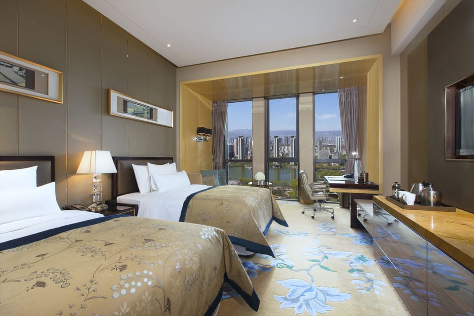 Premium bedding, Select Comfort beds, minibar, in-room safe