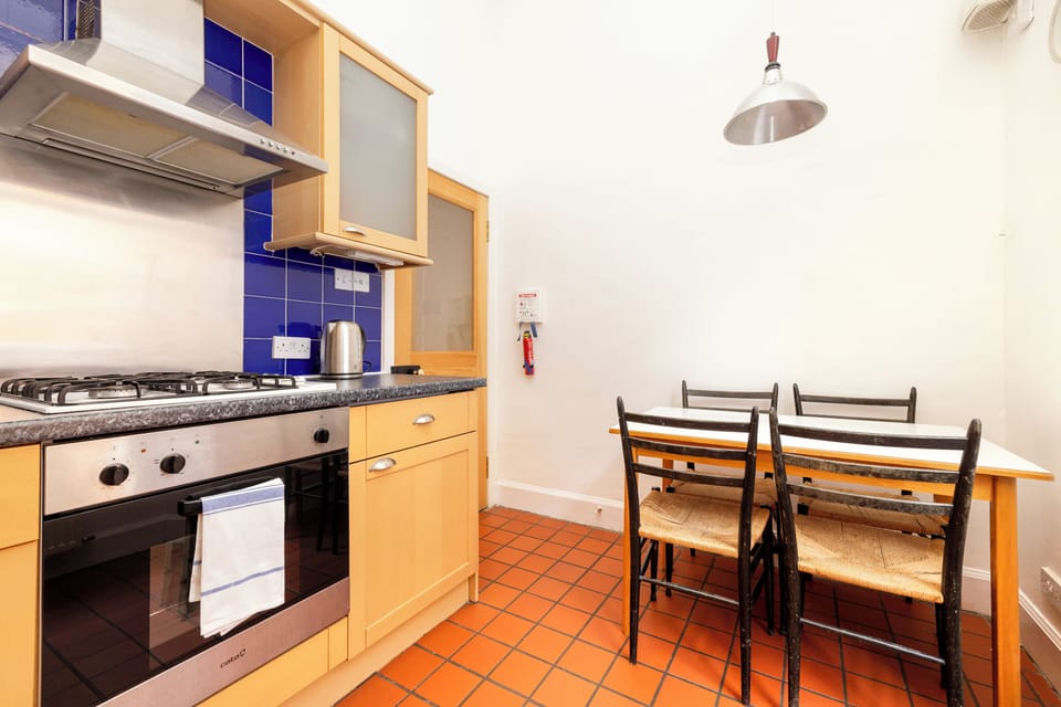 Apartment | Private kitchen | Fridge, microwave, electric kettle, toaster