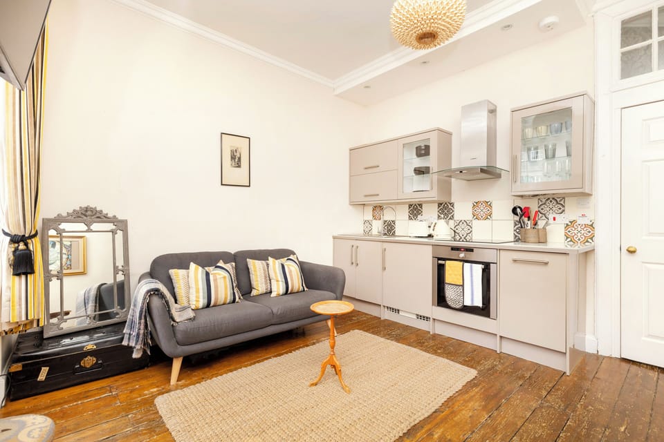 Apartment | Private kitchen | Fridge, microwave, electric kettle