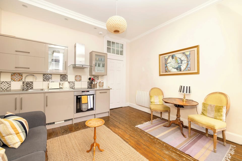 Apartment | Private kitchen | Fridge, microwave, electric kettle