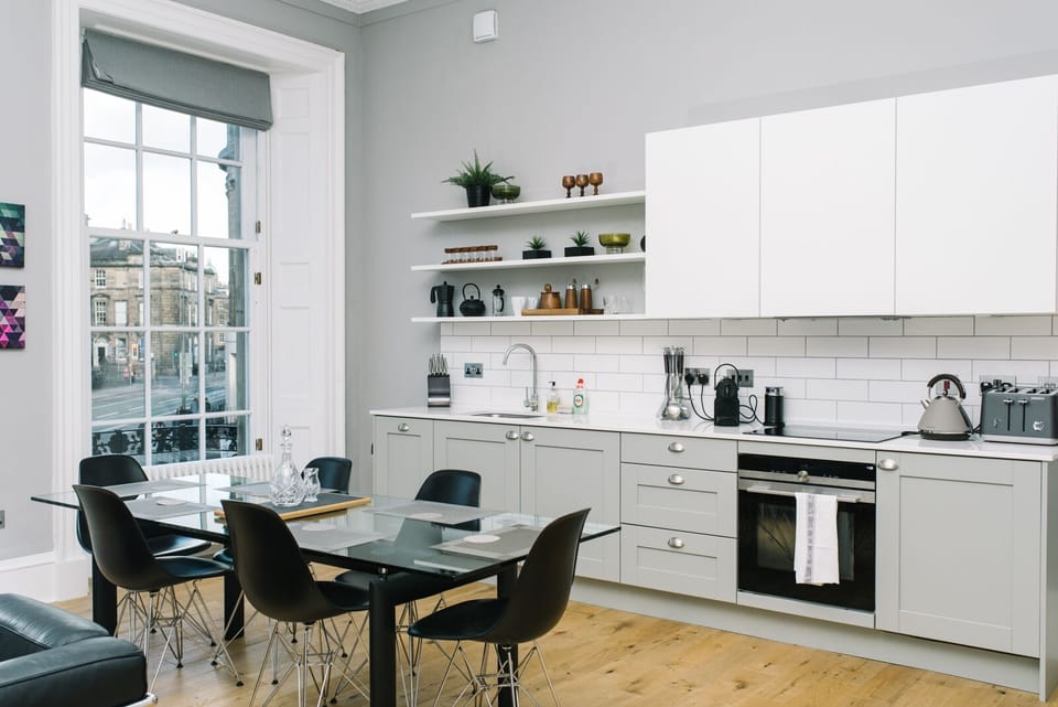 Apartment | Private kitchen | Fridge, microwave, coffee/tea maker, electric kettle