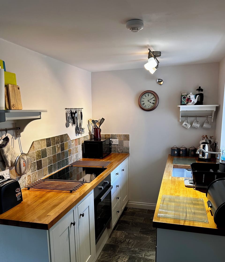 Well equipped Kitchen