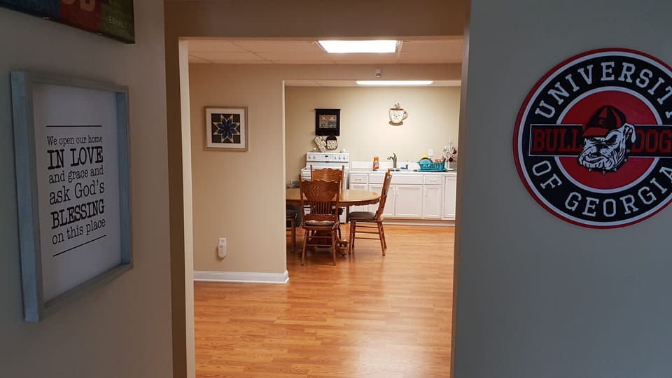 Fully stocked kitchen and dining area