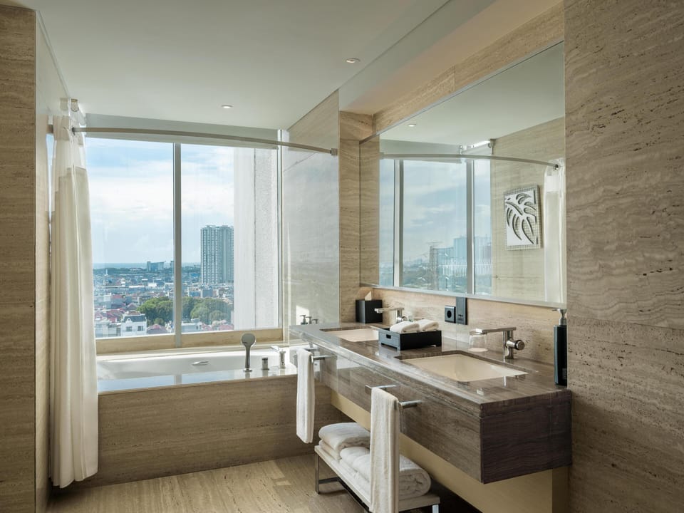Presidential Suite, Multiple Beds | Bathroom | Free toiletries, hair dryer, slippers, bidet
