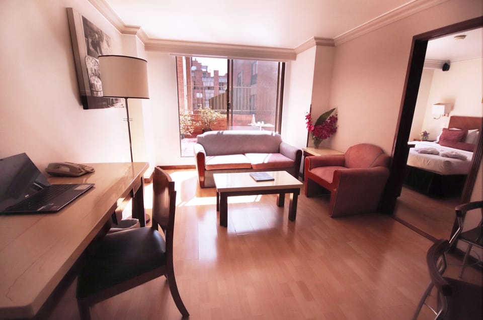 Junior Suite, 1 Bedroom, Terrace | Down comforters, pillowtop beds, minibar, in-room safe