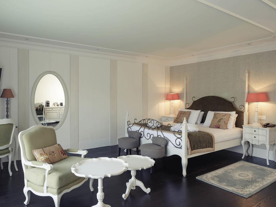 Privilege, Room, 1 Double Bed, Terrace | Minibar, in-room safe, individually decorated, individually furnished