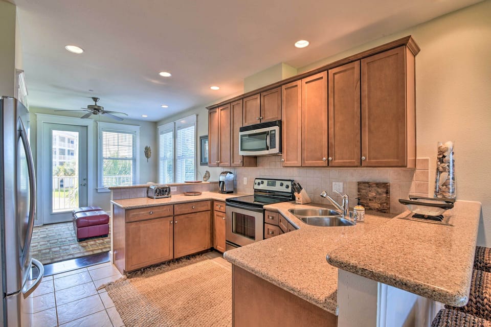 Kitchen | Blender | Coffee Maker | Toaster | Spices