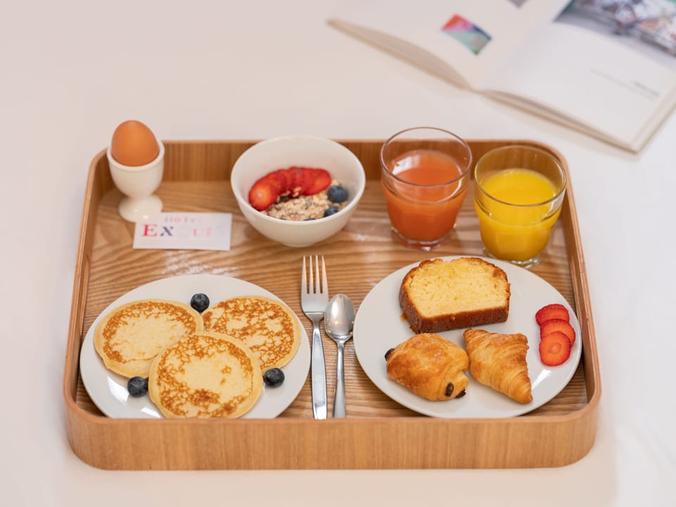 Daily continental breakfast for a fee