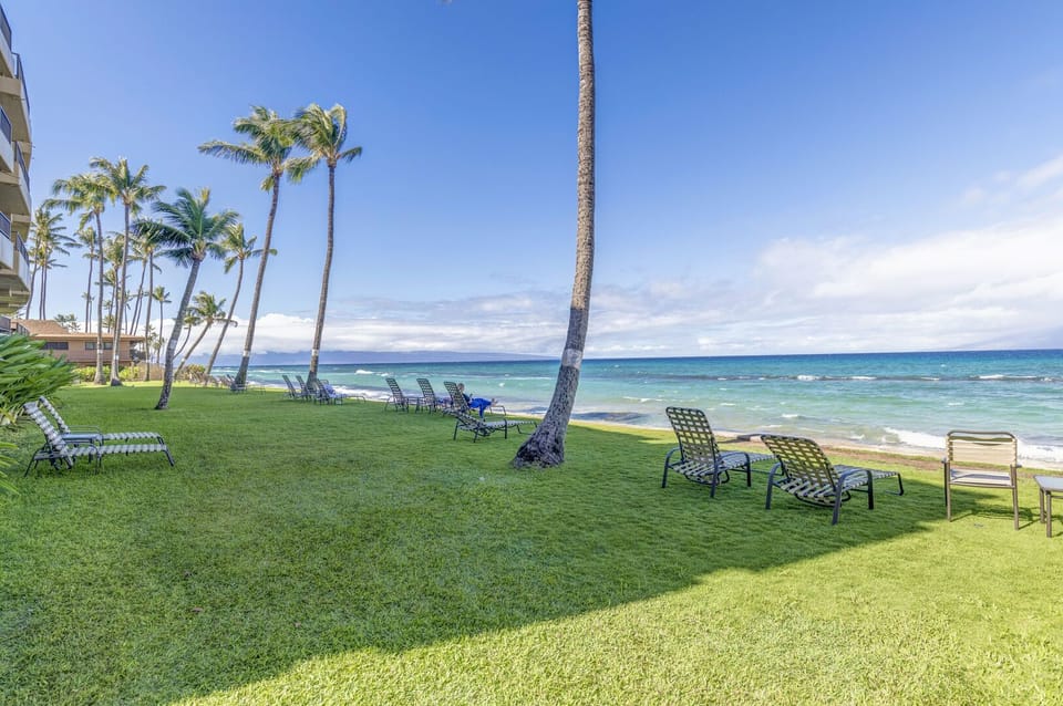Resort front ocean views!
