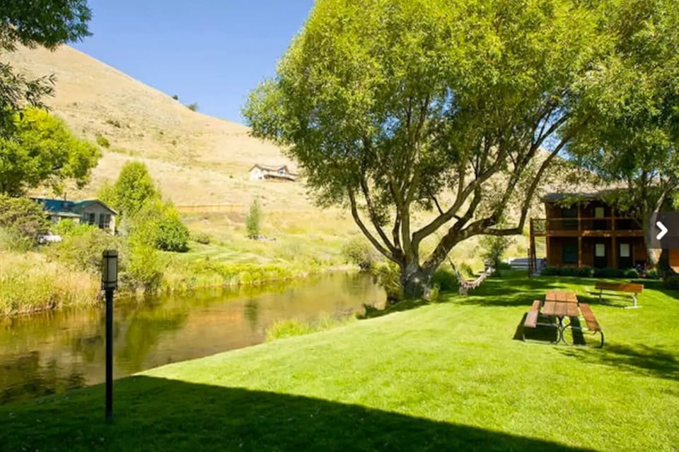 Outdoor common area