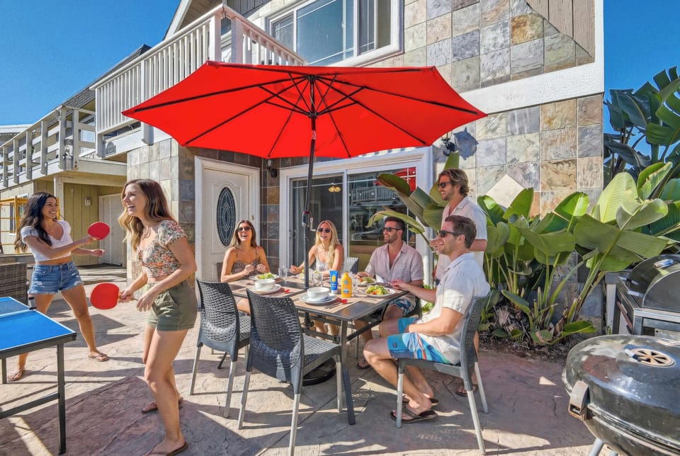 Enjoy drinks, BBQ, ping pong, and fresh ocean air with family and friends on our spacious patio. Located on a secure, quiet, upscale Newport Beach cul-de-sac, our home is literally across the street from the ocean.