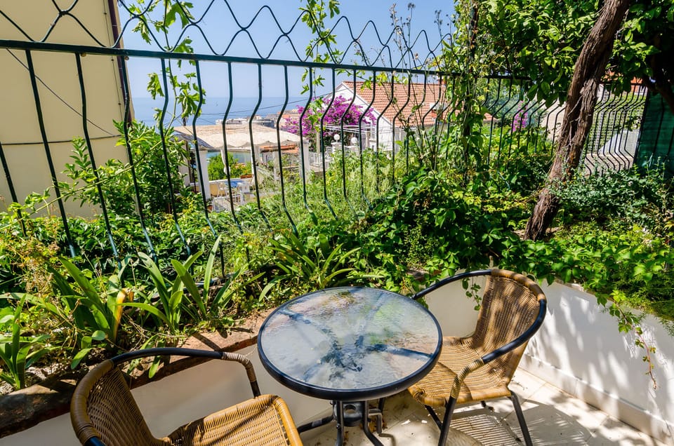 Apartment (Two Bedroom Apartment with Sea View -) | Terrace/patio