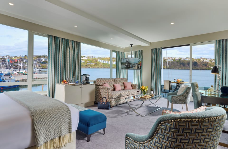 Signature Double or Twin Room, Balcony | WiFi (free), bed sheets