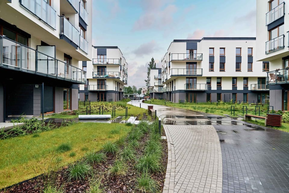 Stay in a well-connected area with excellent public transport links. 