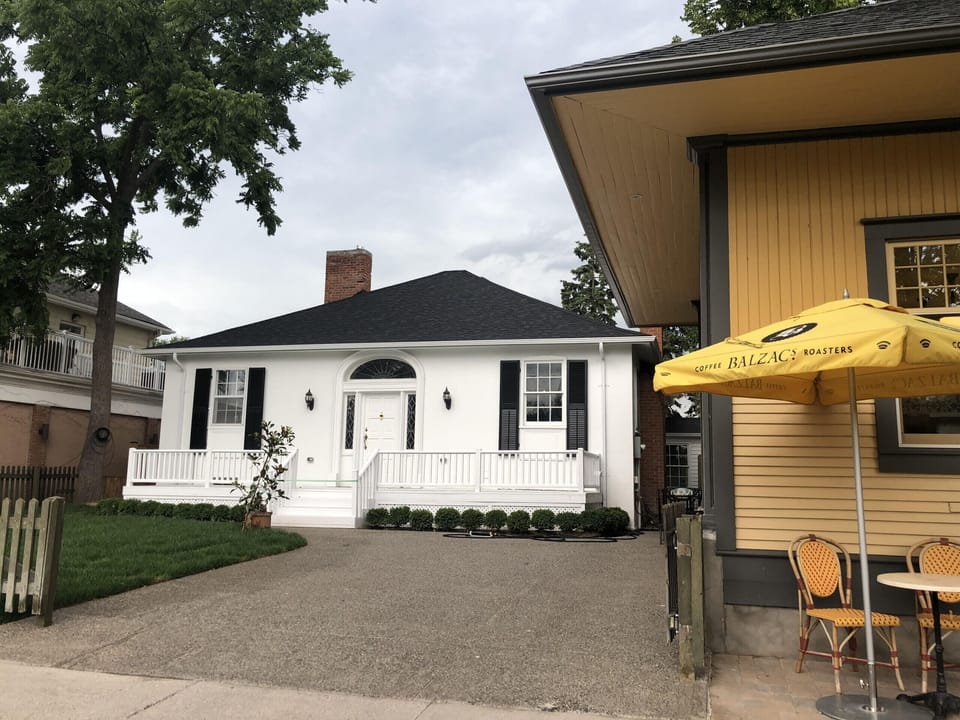 The White House Vacation Rental in Old Town Niagara-on-the-Lake located next to Balzac's Coffee Shop
